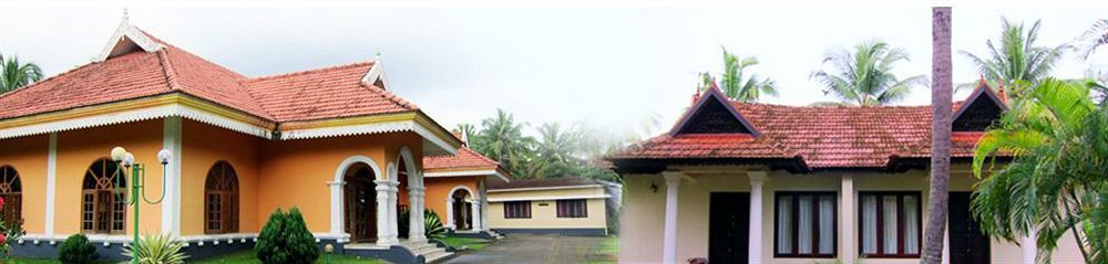 Lakshmi Hotel And Resorts Kumarakom Exterior photo